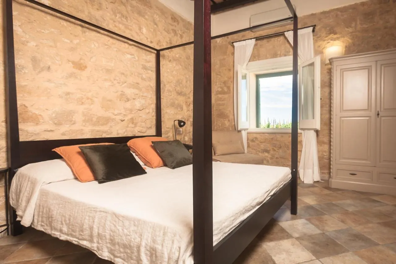 Agriturismo Baglio Donnafranca Wine Resort Marsala 4*,